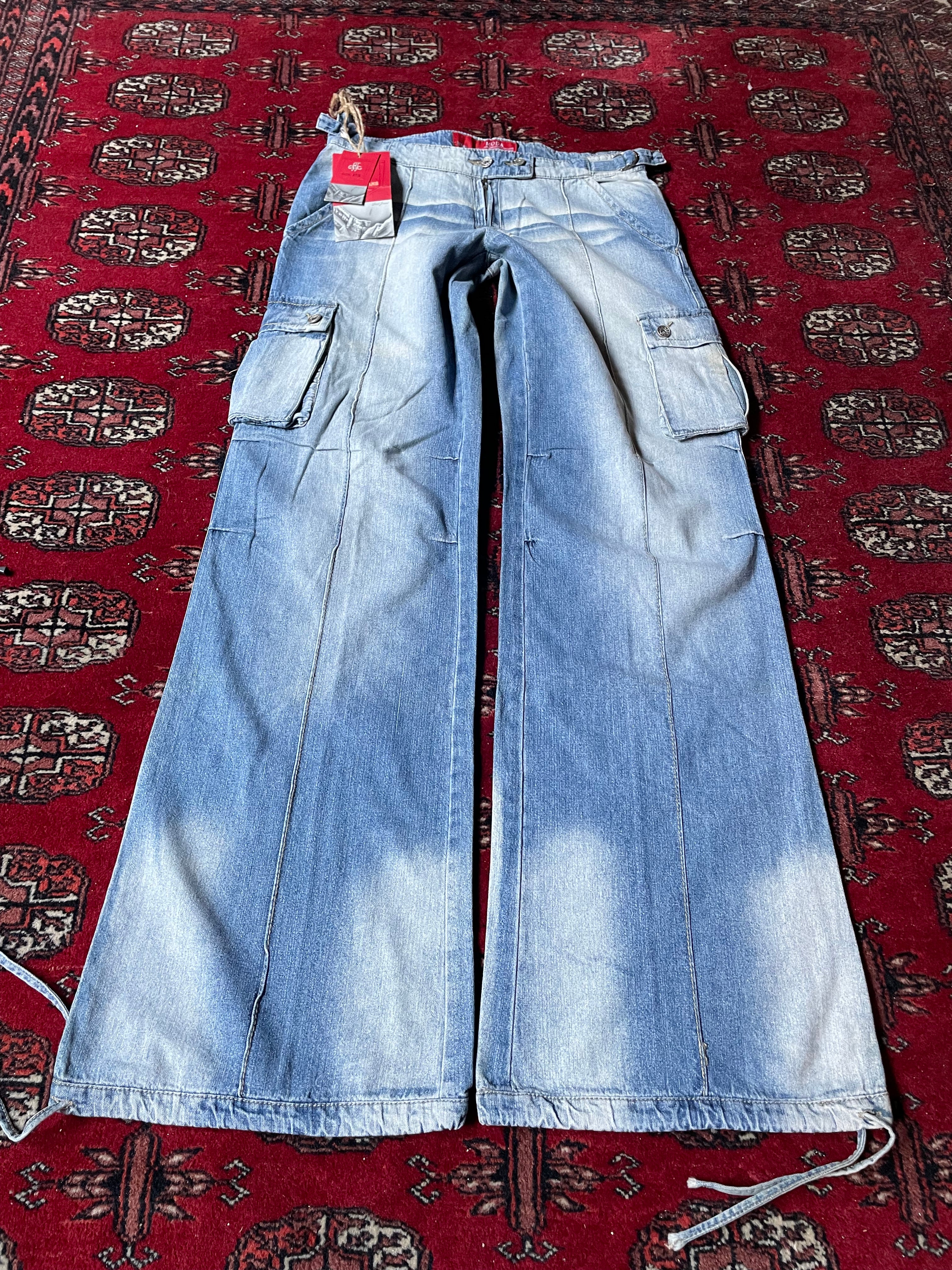 Vintage low rise baggy flared y2k jeans - 2000s