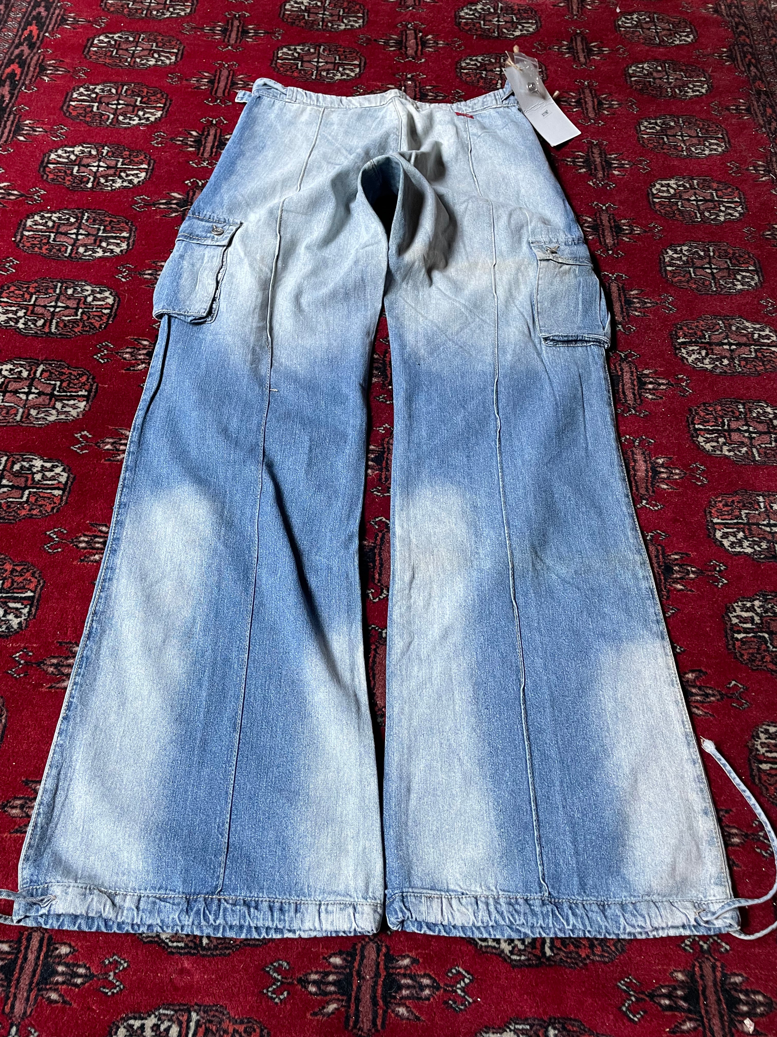 Vintage low rise baggy flared y2k jeans - 2000s