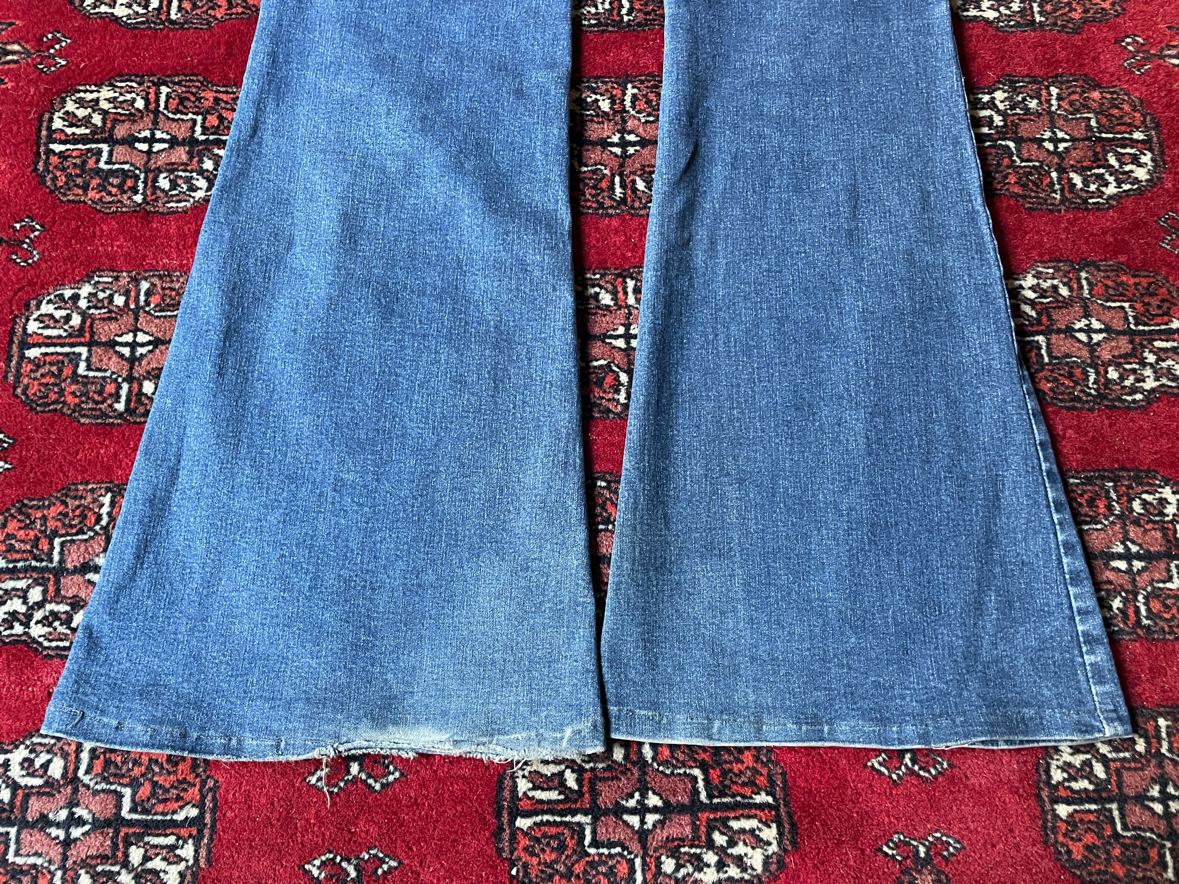 Vintage low rise belted flared jeans y2k