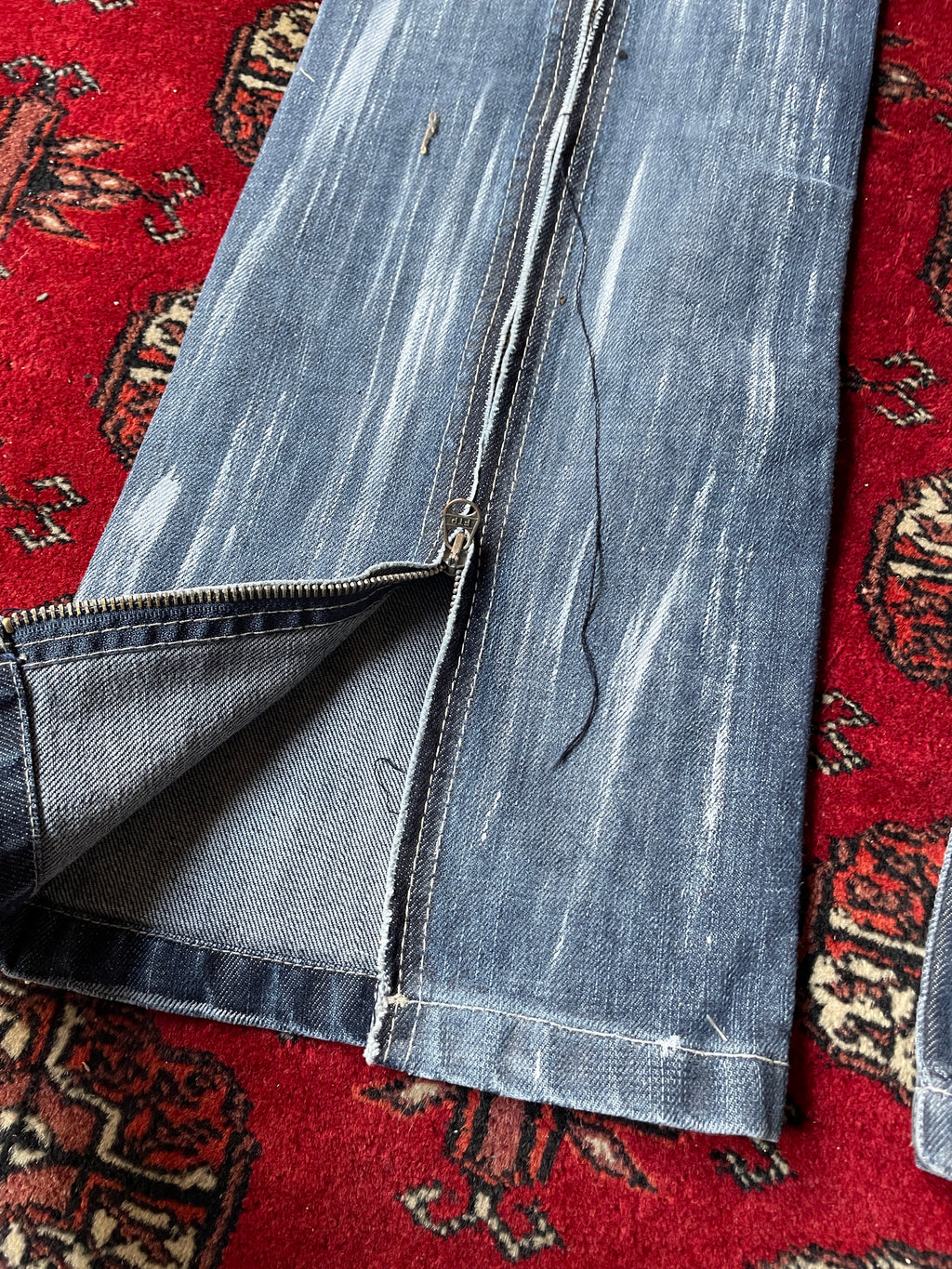 low rise flared zipped y2k jeans