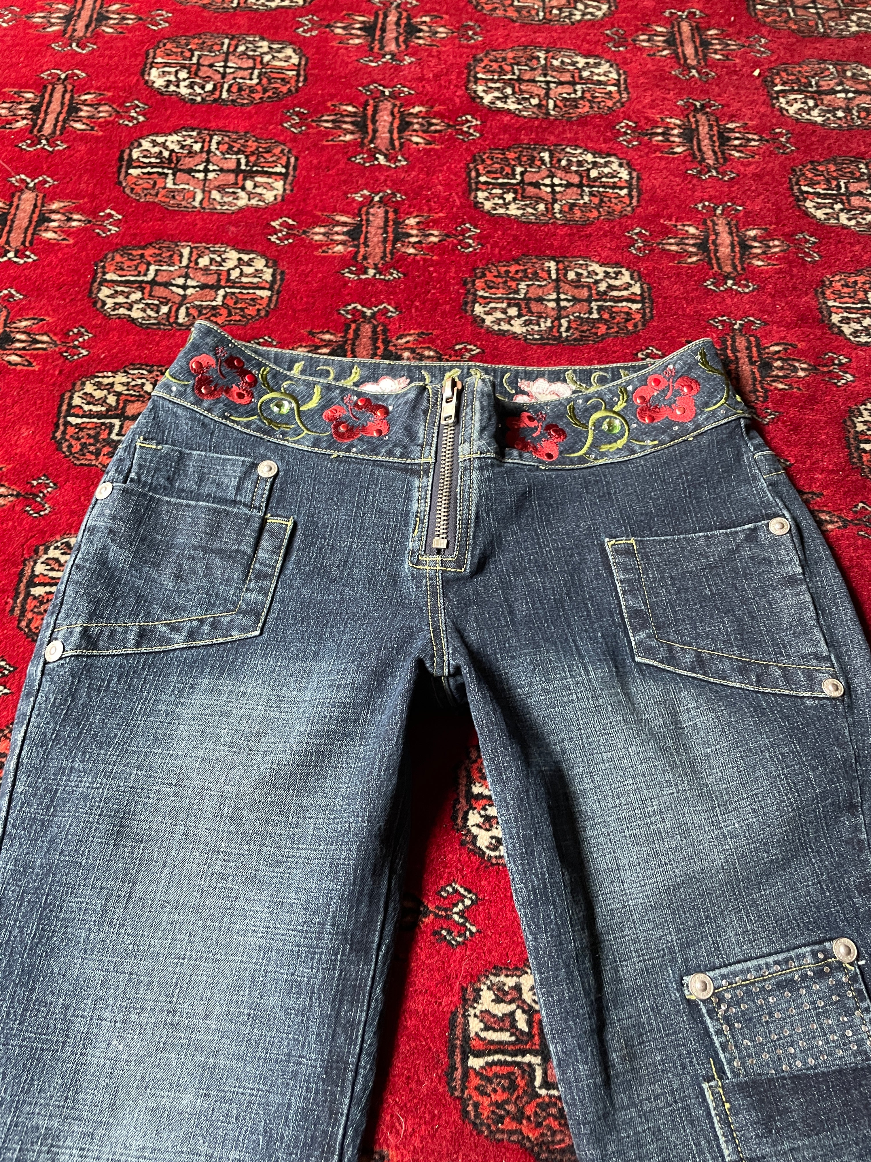 low rise embroidery straight fit y2k jeans